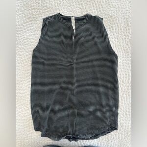Lululemon Striped Sleeveless Black & White Tank Top